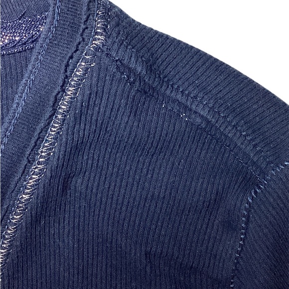 Aeropostale Dark Blue V-Neck Top with Pink Logo - Picture 5 of 9